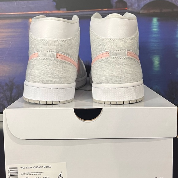Size 12 WMNS Jordan 1 Mid “Light Iron Ore” - Picture 5 of 7